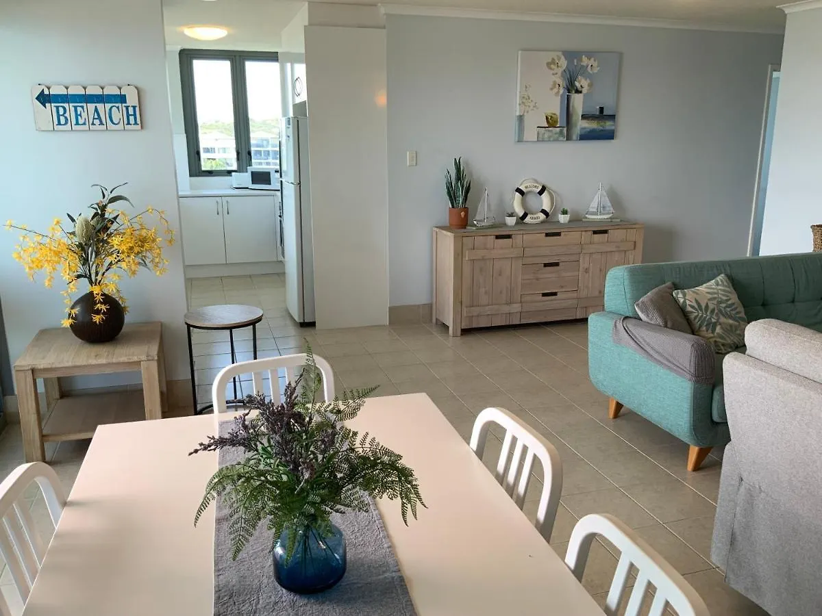 Beachfront Towers Maroochydore Apartment
