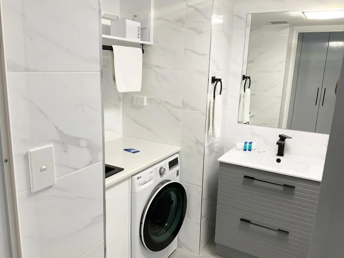 Beachfront Towers Maroochydore Apartment